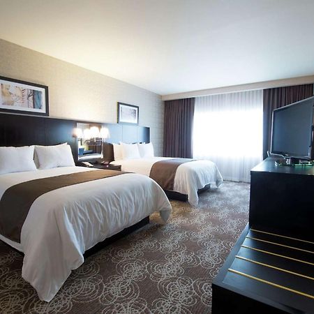 Hotel Doubletree By Hilton Binghamton Esterno foto