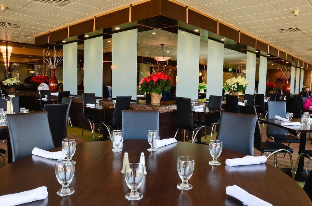 Hotel Doubletree By Hilton Binghamton Esterno foto