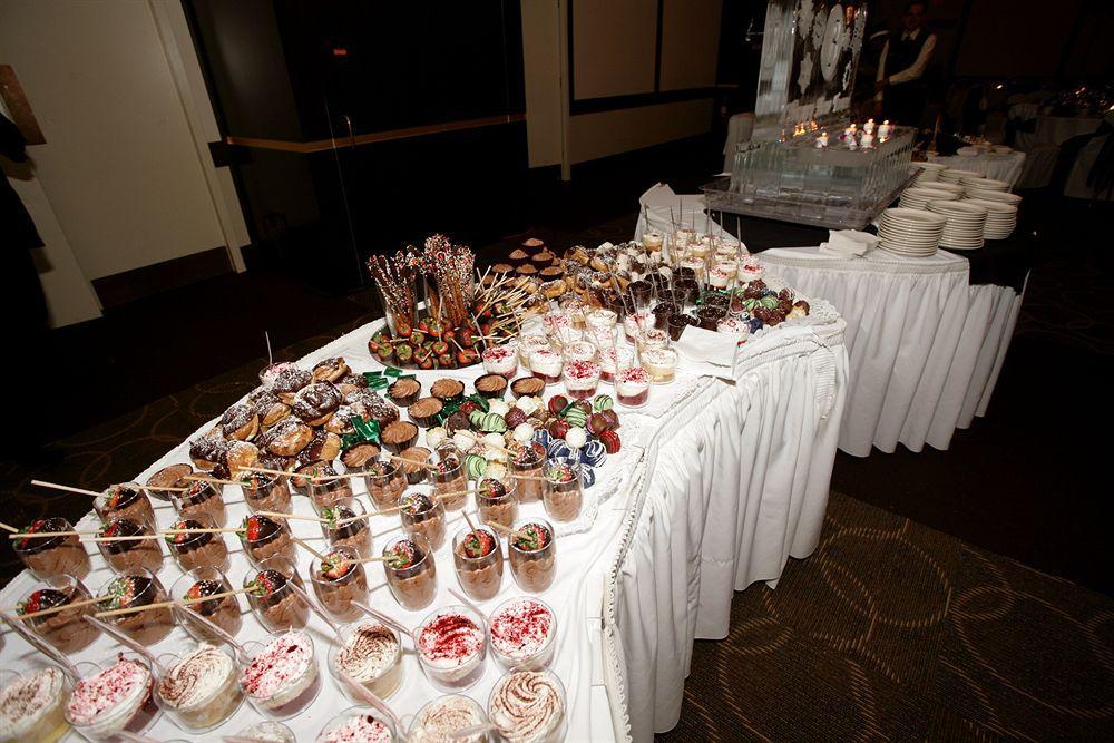 Hotel Doubletree By Hilton Binghamton Esterno foto