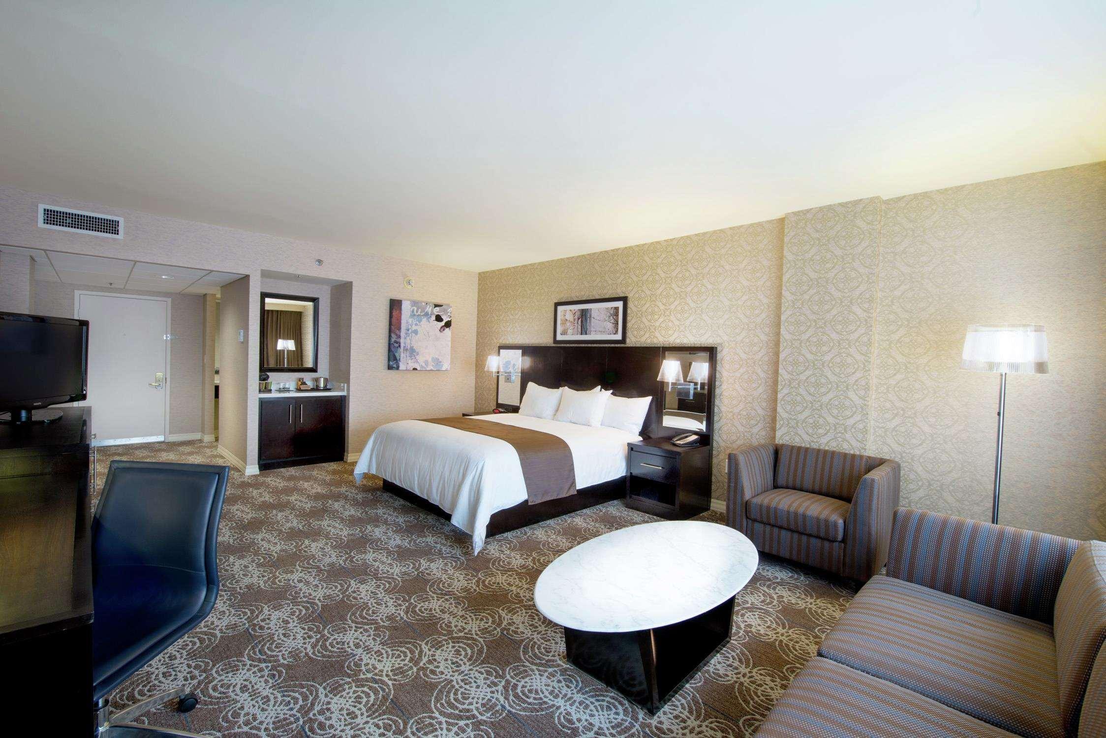 Hotel Doubletree By Hilton Binghamton Esterno foto