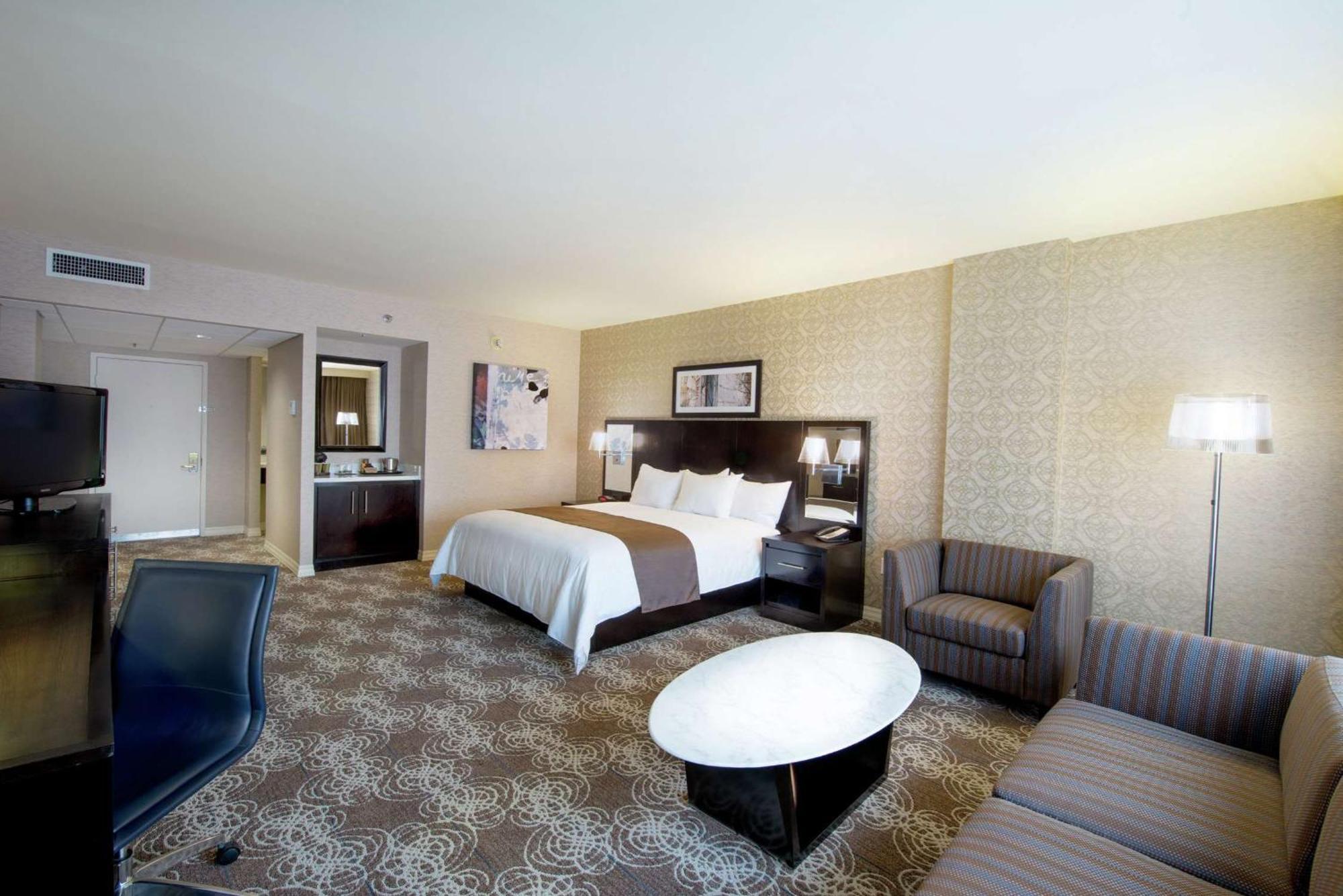 Hotel Doubletree By Hilton Binghamton Esterno foto