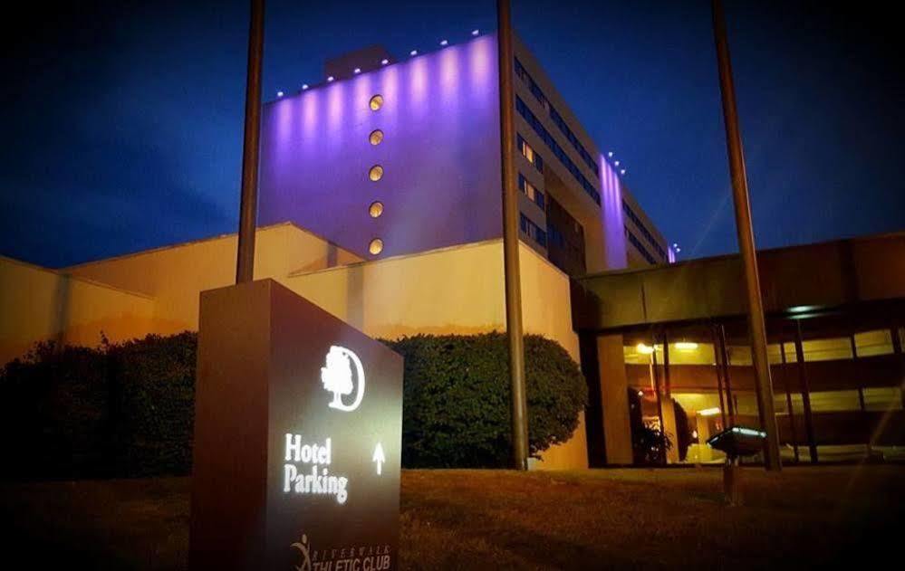 Hotel Doubletree By Hilton Binghamton Esterno foto